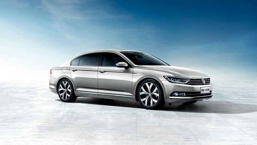  Volkswagen Magotan (B8L) 2016 года  (фото 4 из 38)